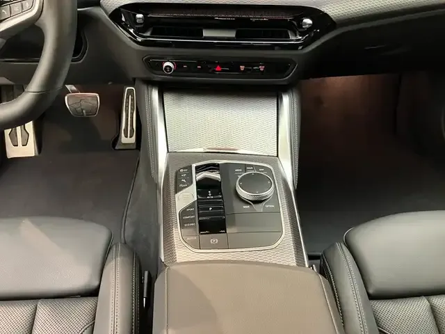 BMW 440