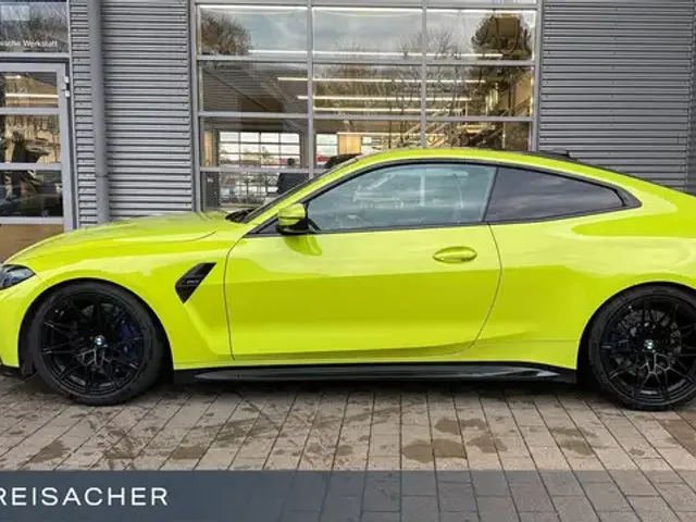 BMW M4