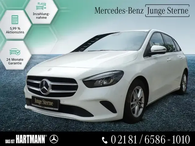 Mercedes-Benz B 180