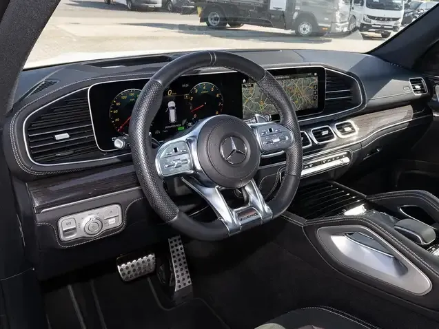 Mercedes-Benz GLS 63 AMG