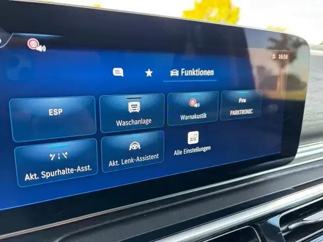 Mercedes-Benz V 220