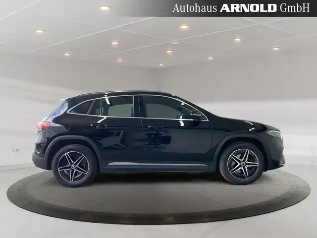 Mercedes-Benz EQA 300