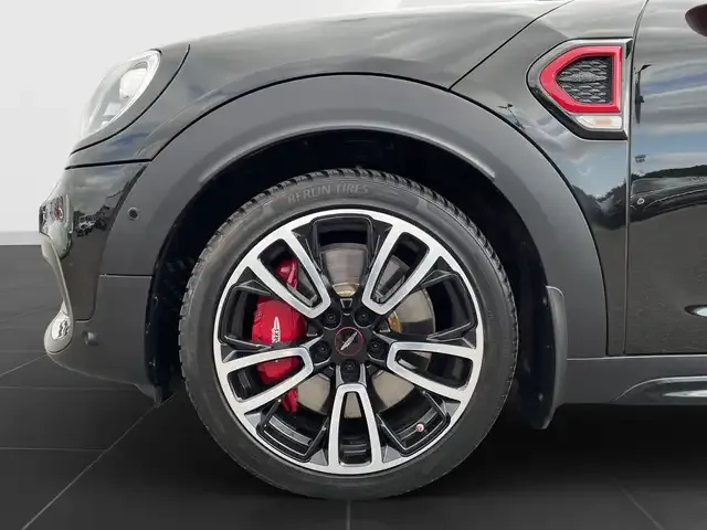 MINI John Cooper Works Countryman
