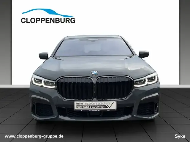 BMW 730
