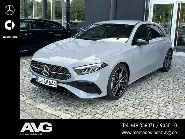 Mercedes-Benz A 200