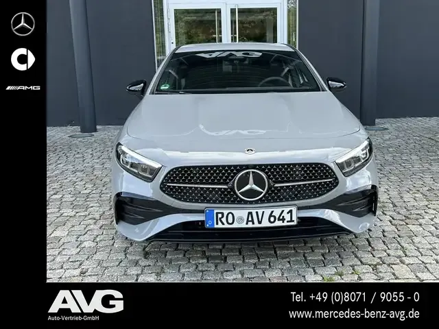 Mercedes-Benz A 200