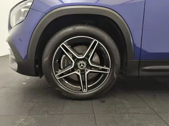 Mercedes-Benz GLB 250
