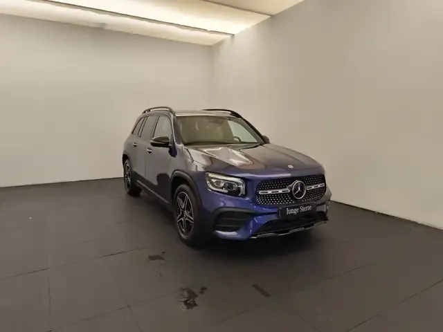 Mercedes-Benz GLB 250