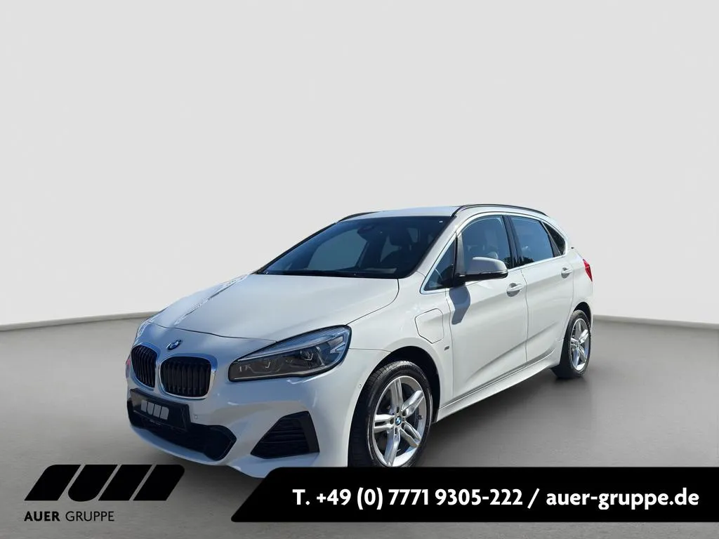 BMW 225