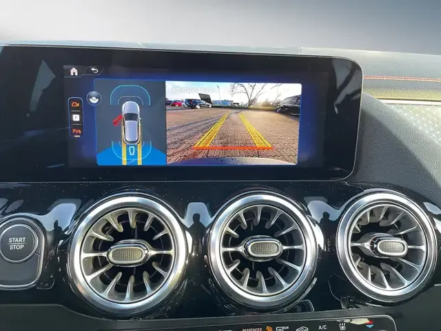 Mercedes-Benz EQA 250