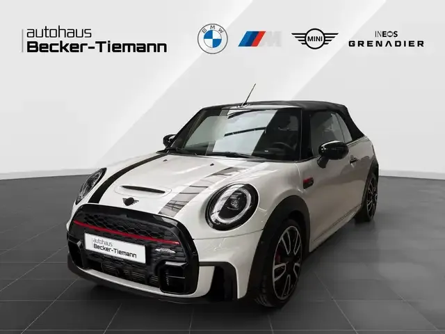 MINI John Cooper Works Cabrio