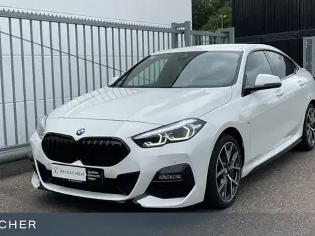 BMW 218