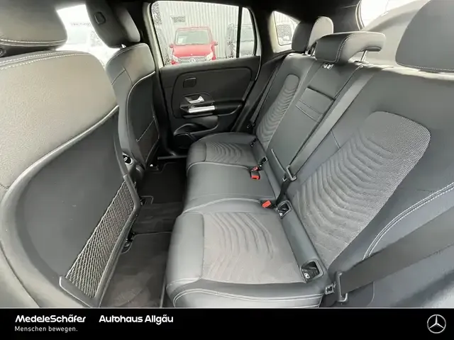 Mercedes-Benz EQA 350