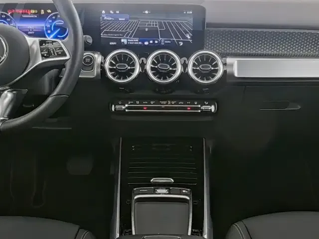 Mercedes-Benz EQB 350