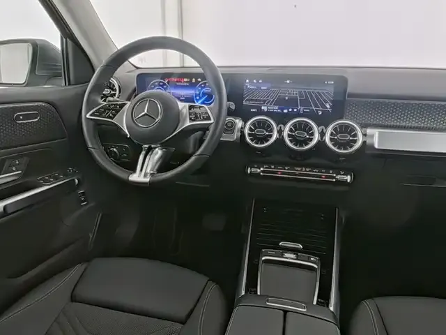 Mercedes-Benz EQB 350