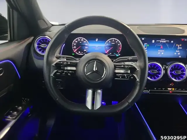 Mercedes-Benz GLB 200