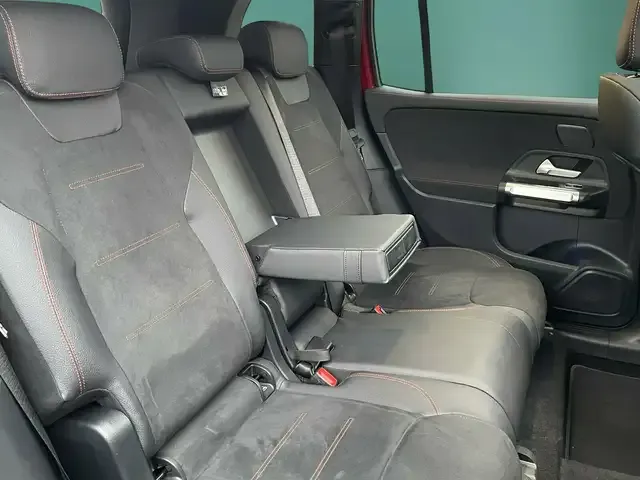 Mercedes-Benz GLB 250