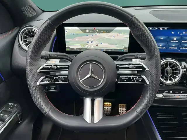 Mercedes-Benz GLB 250