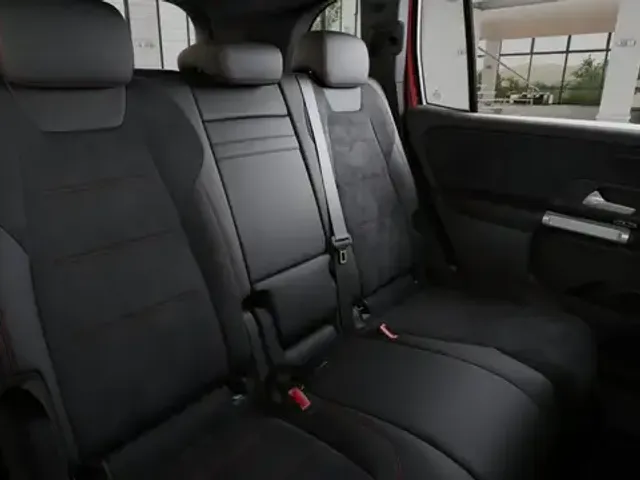 Mercedes-Benz GLB 250