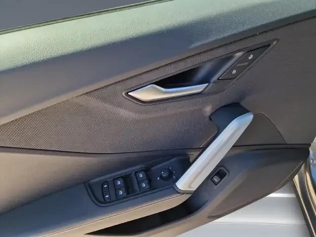 Audi SQ2