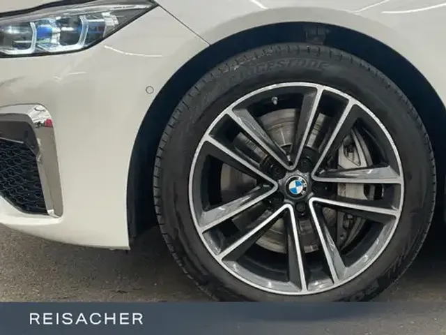 BMW 740