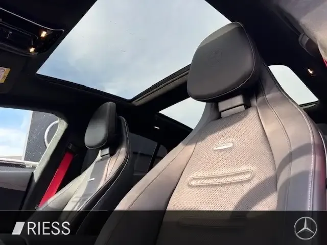 Mercedes-Benz EQE 43