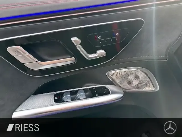 Mercedes-Benz EQE 43