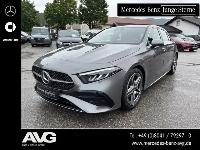 Mercedes-Benz A 180
