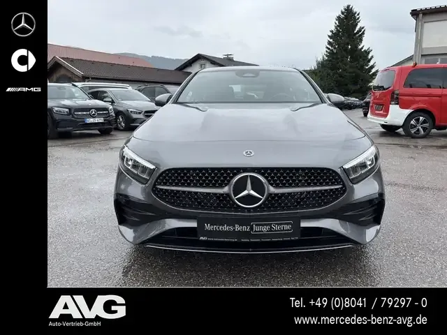 Mercedes-Benz A 180