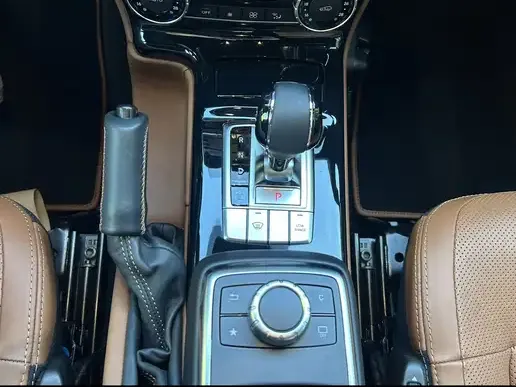 Mercedes-Benz G 350