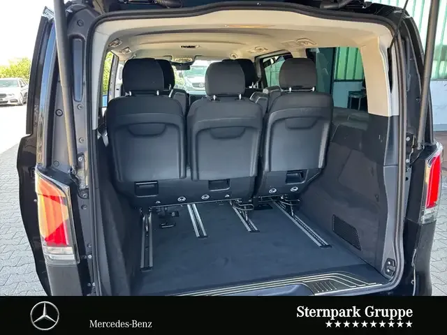 Mercedes-Benz V 250