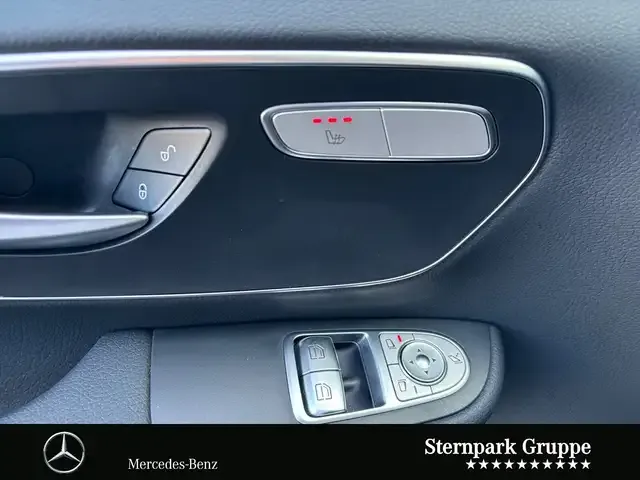 Mercedes-Benz V 250