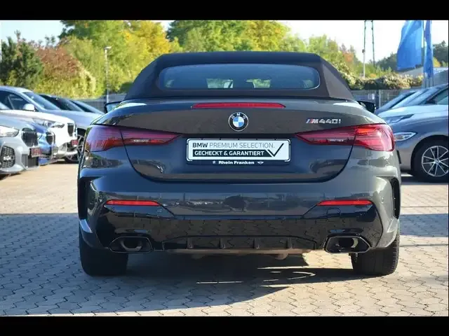 BMW 440