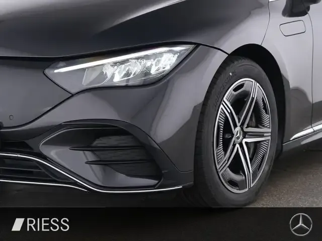Mercedes-Benz EQE 350