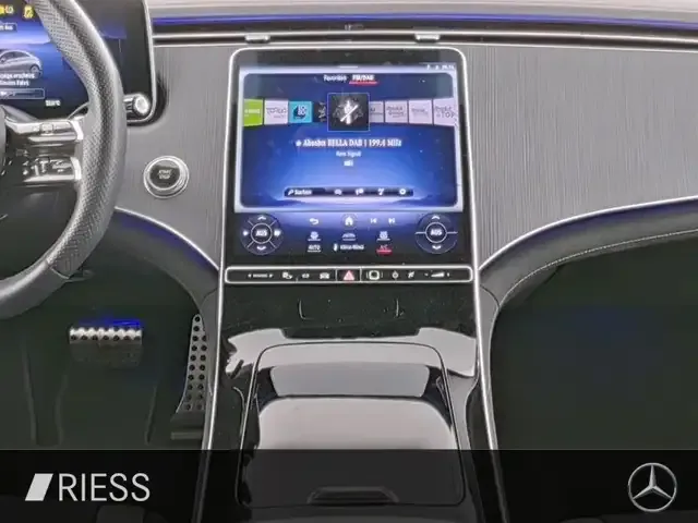 Mercedes-Benz EQE 350