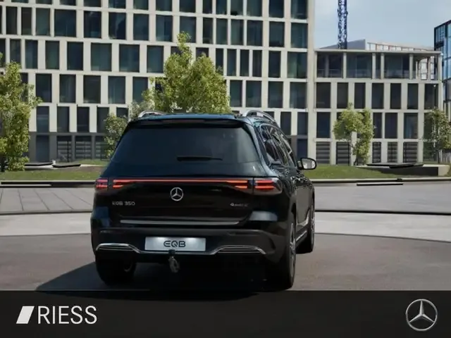 Mercedes-Benz EQB 350