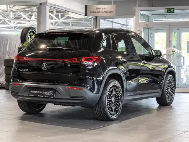 Mercedes-Benz EQA 250
