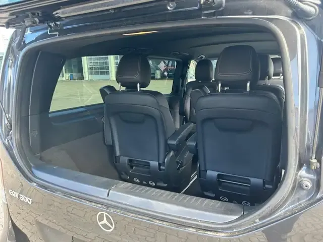Mercedes-Benz EQV 300