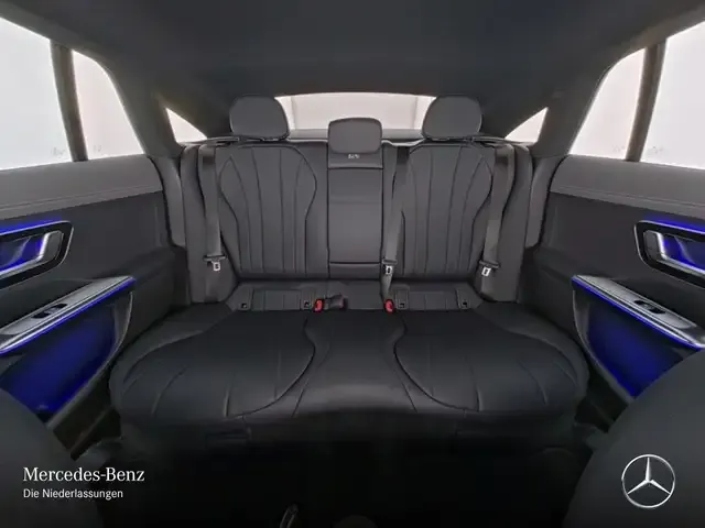 Mercedes-Benz EQE 300