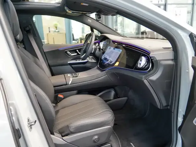 Mercedes-Benz EQE 500