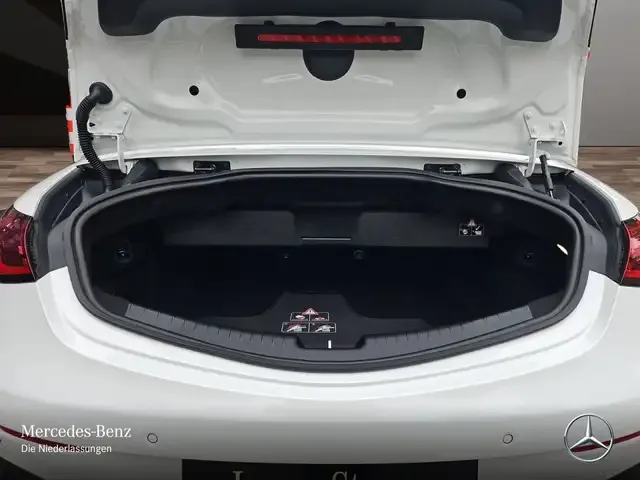 Mercedes-Benz CLE 200