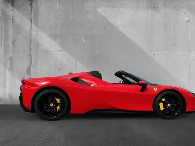 Ferrari SF90 Spider