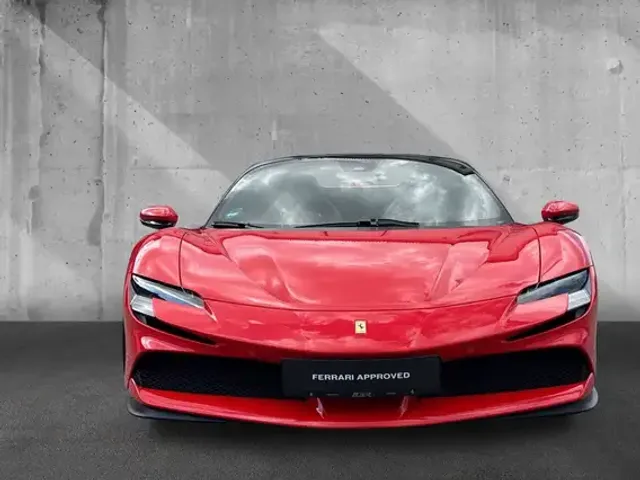 Ferrari SF90 Spider