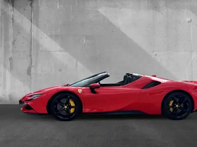 Ferrari SF90 Spider