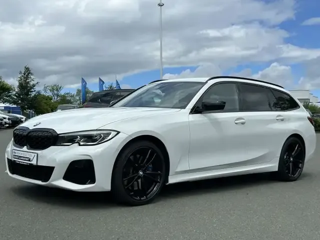 BMW 340