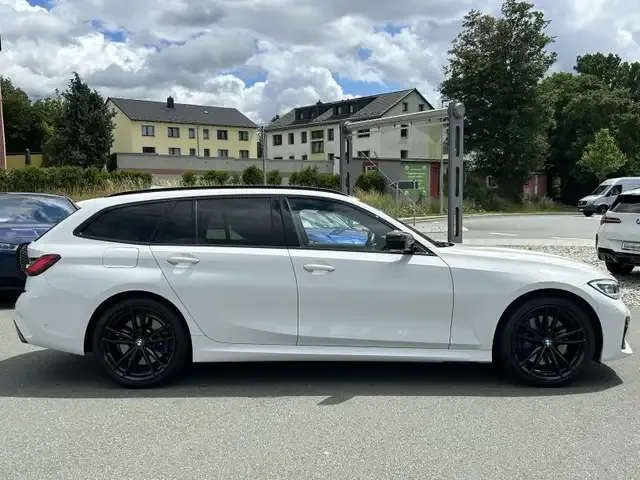 BMW 340