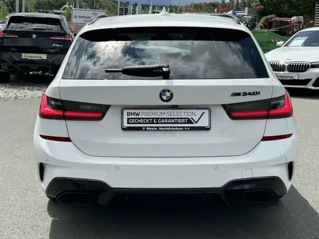 BMW 340
