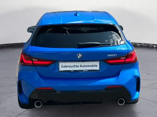 BMW 120