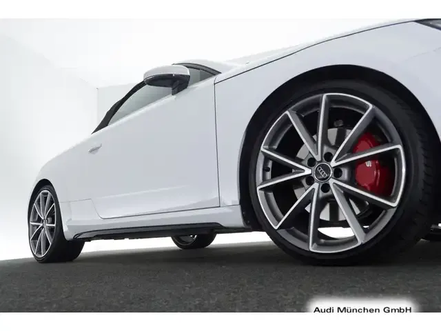 Audi TTS