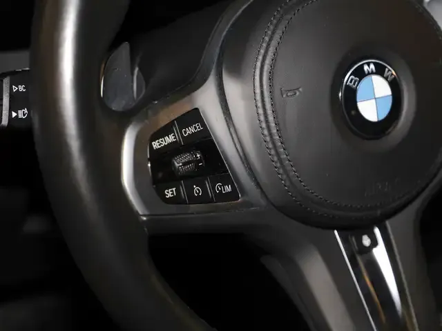 BMW 235
